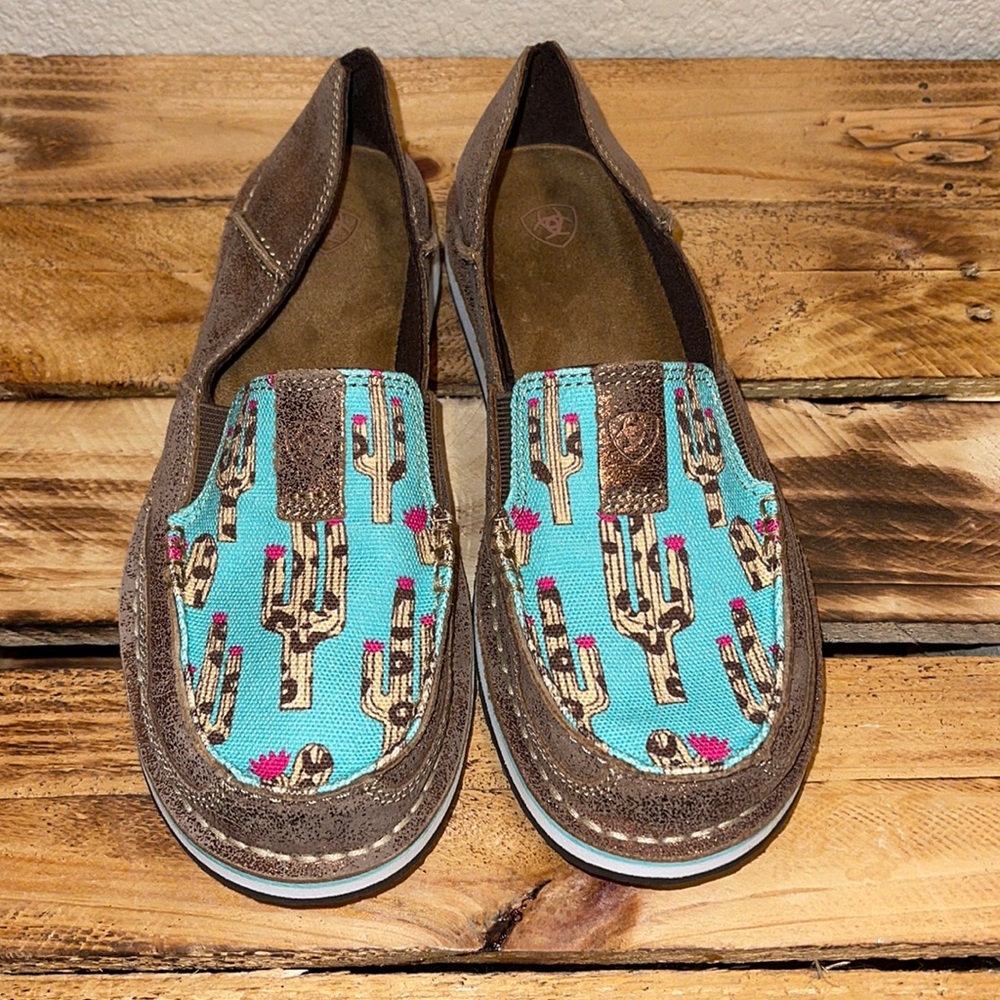 Womens Ariat shoes